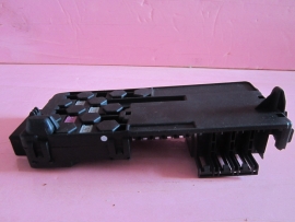 MERCEDES BENZ E320 E350 FUSE BOX CONACTION